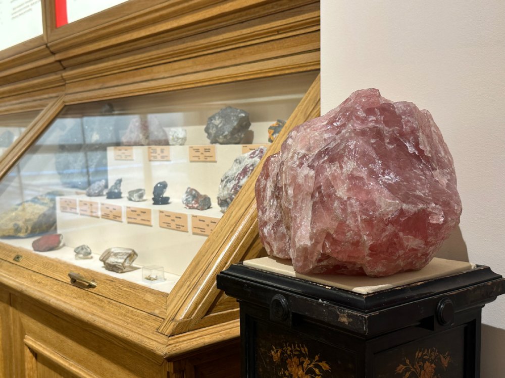 Поставка аудиогидов SPBAUDIO в геологический музей им. В.И. Вернадского РАН