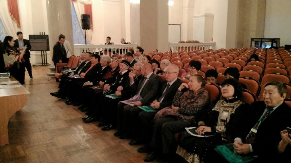 Солнечные поводья Олонхо