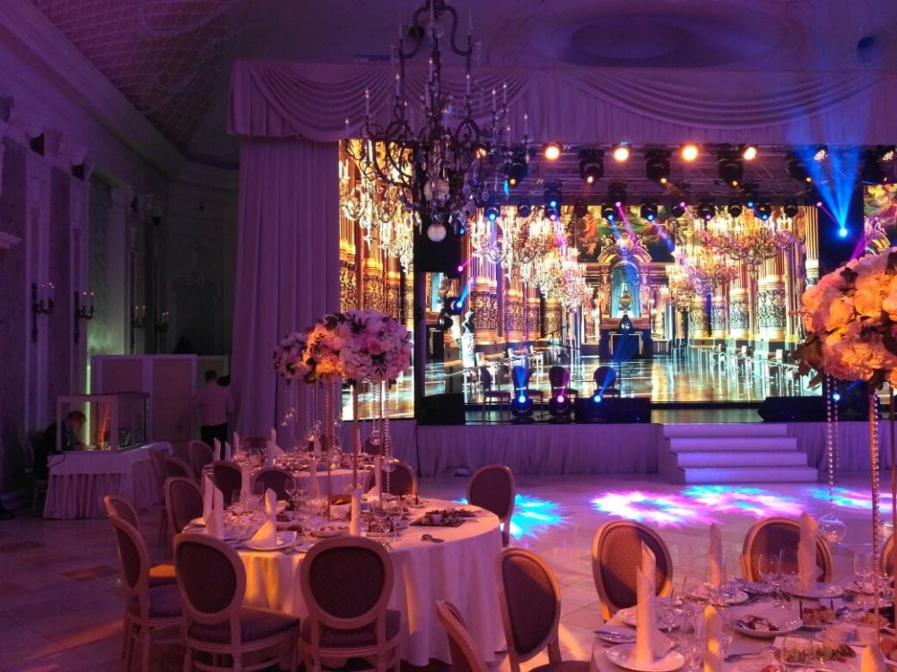 Синхронный перевод на свадебном торжестве