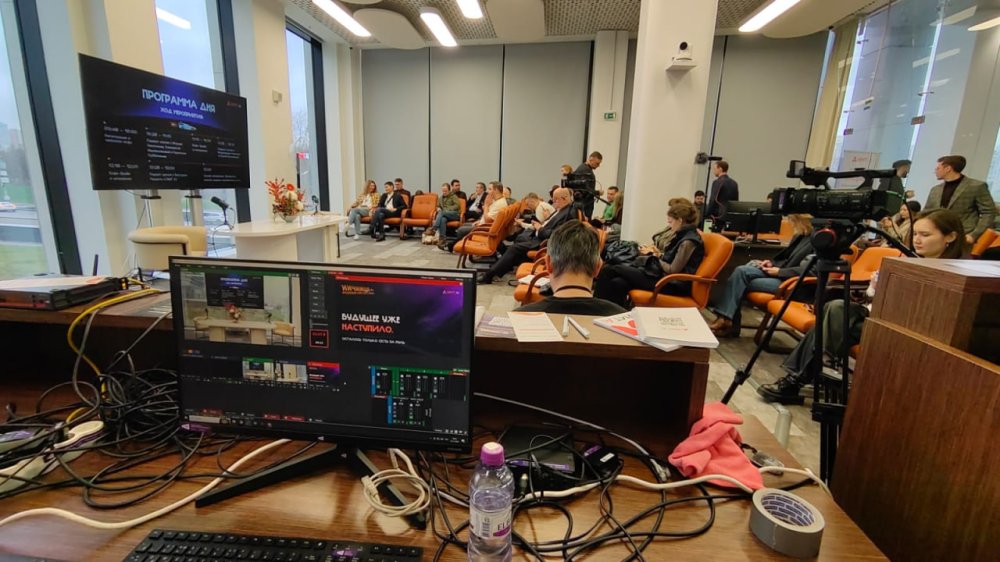 Запись подкаста о работе с искусственным интеллектом