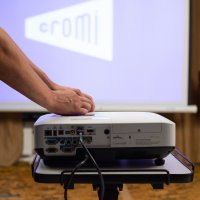 Аренда проектора Epson в Cromi