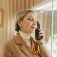 Комплект на 10 аудиогидов A-1