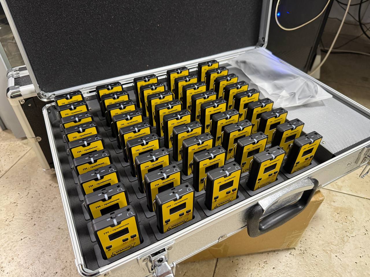 Поставка комплекта FM-радиокласса для ЛУЖСКОГО АГРОПРОМЫШЛЕННОГО ТЕХНИКУМА