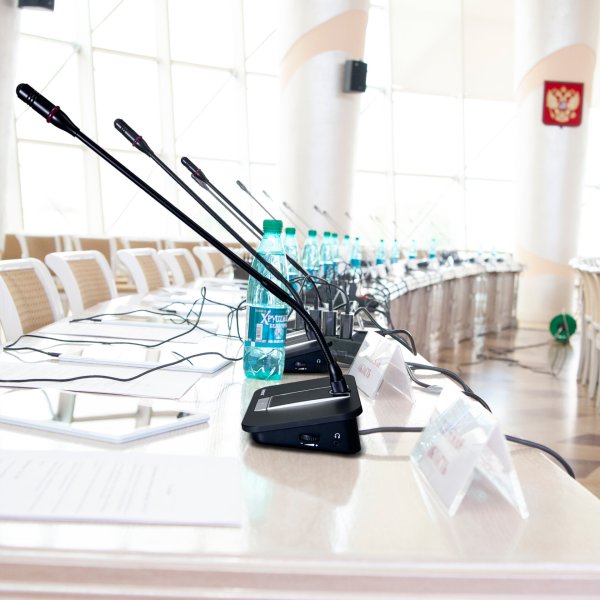 Продажа конференц-систем, конгресс-микрофоны Reinvox купить