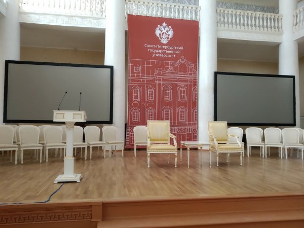 Поставка кабин переводчиков SPBAUDIO в Санкт-Петербургский государственный университет