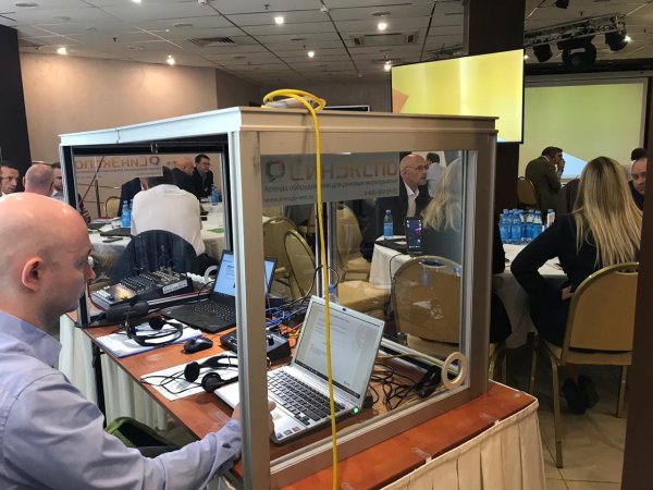 Кабина для переводчиков Eurocab