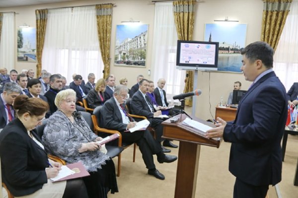 Колонки и радиомикрофоны для мероприятия