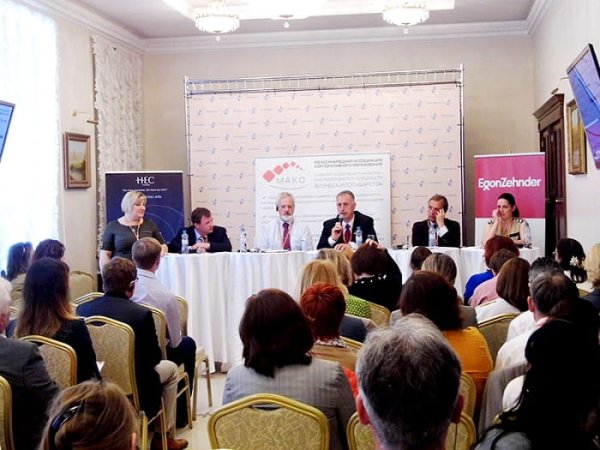 Участники с приемниками Reinvox