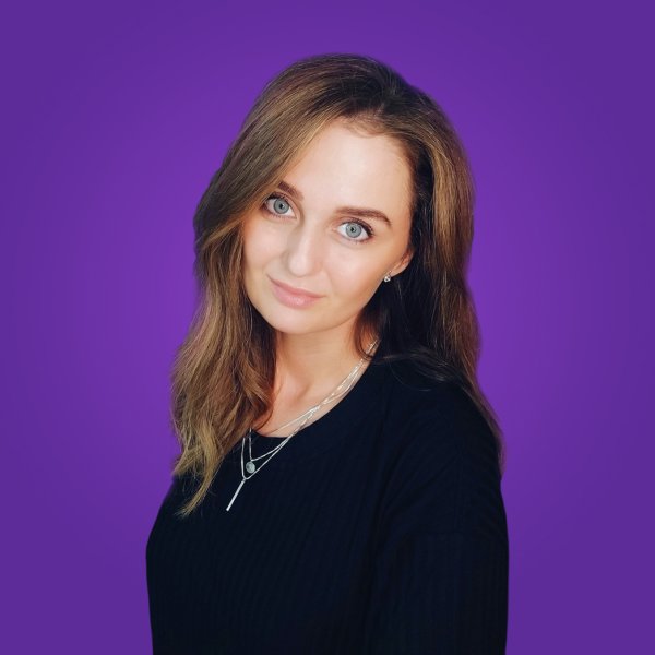 Анна Бару