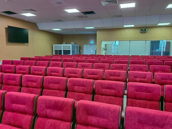 Поставка кабин переводчиков для центра акушерства и перинатологии им. Кулакова