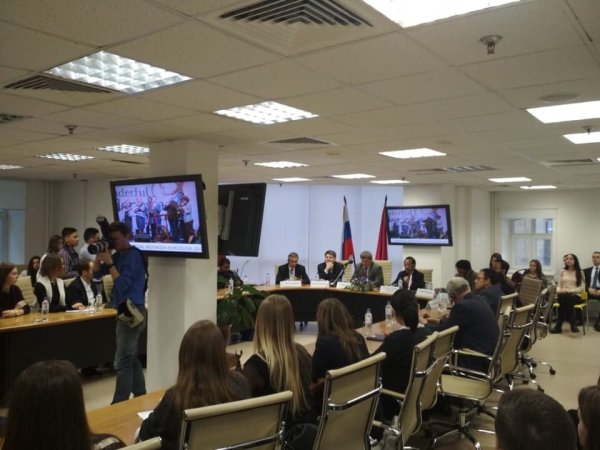 Семинар "Рынок труда и новые технологии: что ждет работников?"