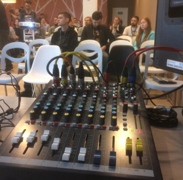 Deerploy DevOps MeetUp 2018