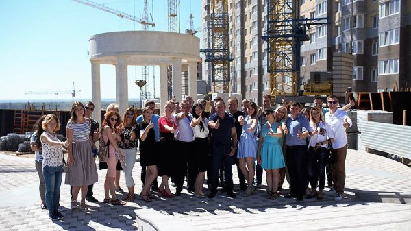 Поставка радиогидов REINVOX для Дон-Строй Инвест