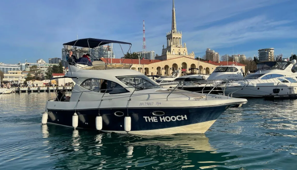 Поставка аудиогидов для организации морских круизов на прогулочном катере