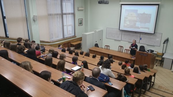 Поставка кабин переводчиков в МГЛУ