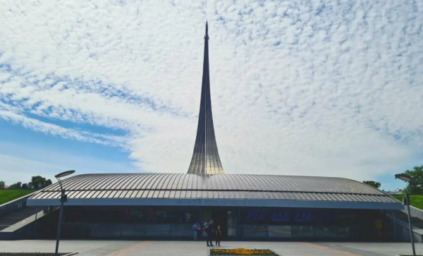 Практическая конференция "ИИ в юриспруденции: как внедряют лидеры рынка"