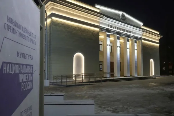 Поставка настольной кабины SPBAUDIO в Новый Молодёжный театр.