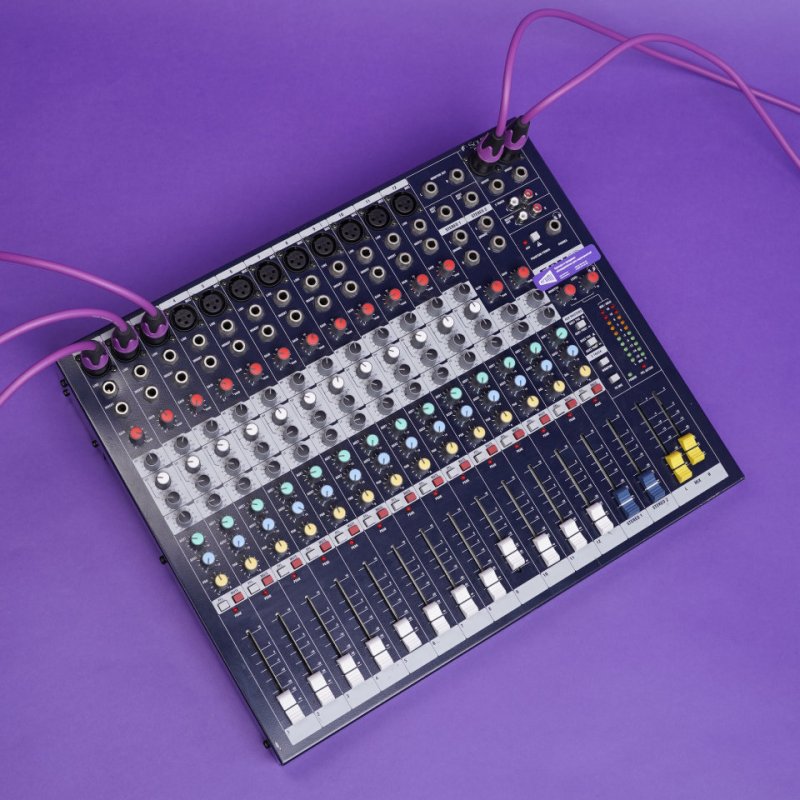Микшерный пульт Soundcraft EPM12 в аренду в Cromi