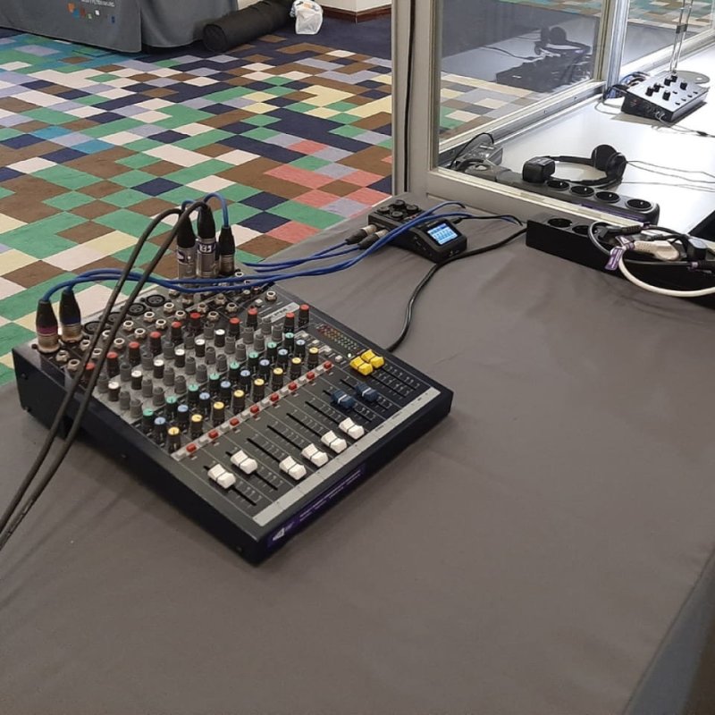Микшер Soundcraft EPM6 в Cromi