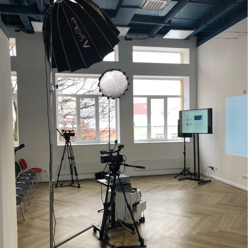 Aputure Light Dome II в аренду в Cromi