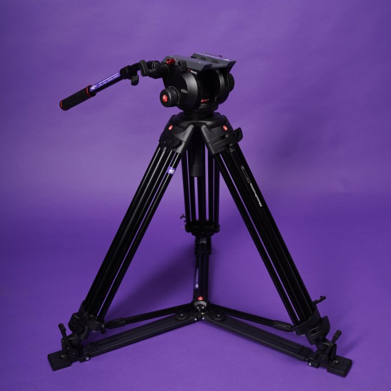 Manfrotto 546GBK + 504HD в аренду в Cromi