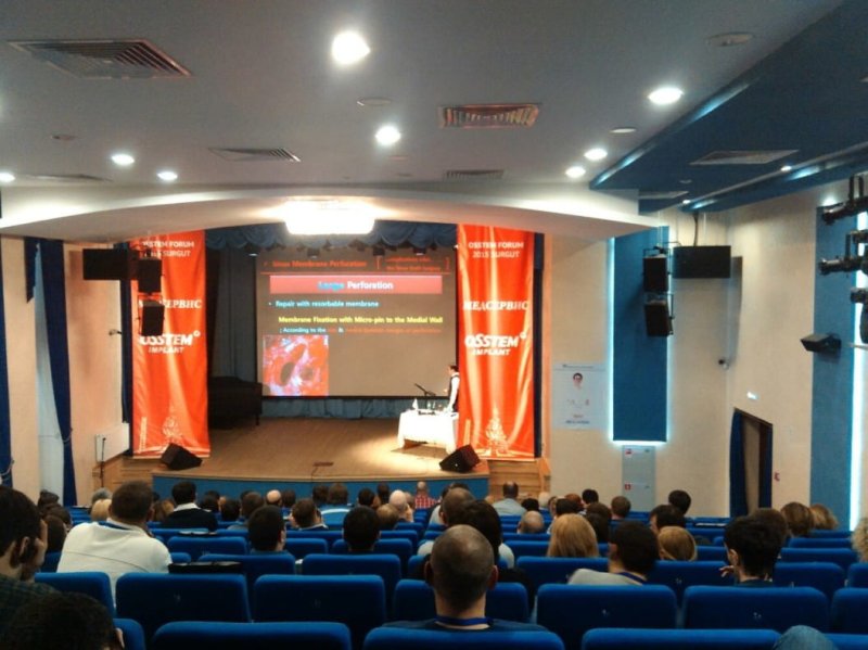 Гости и участники форума OSSTEM "Менеджмент костных тканей"