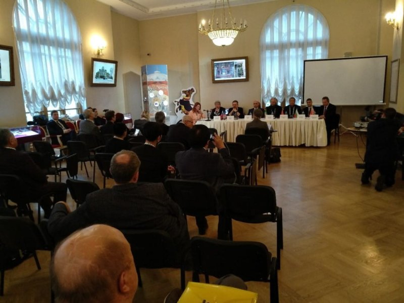 Гостит и спикеры международного Культурного Форума